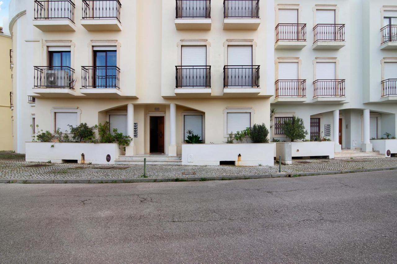 Columbus Beach Apartment กัวเตย์รา ภายนอก รูปภาพ